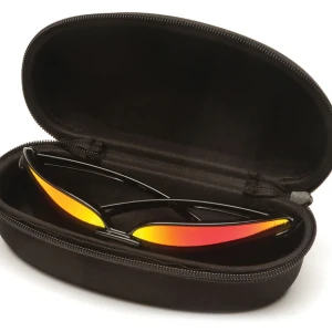 Safety Glasses Hard Case designed to protect and organize your safety eyewear during arborist operations. Engineered for durability and impact resistance, this premium hard case ensures your safety glasses remain in pristine condition while on the job. Available at Endor’s Arborist & Rope Supply. Call (234) 410-3240 today for expert advice and to upgrade your protective gear.