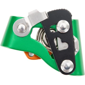 Ensure safe and efficient climbing with the Quick-Tree L 2D658S from Endor’s Arborist & Rope Supply. This durable foot ascender provides smooth rope movement and secure positioning for professional arborists. Call (234) 410-3240 for expert advice and explore our premium selection of arborist climbing gear. Visit our Ohio showroom or shop online today to upgrade your equipment!